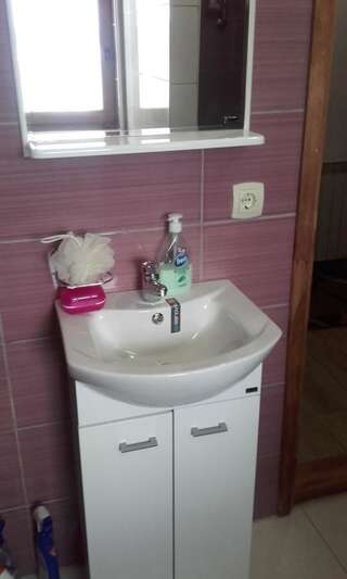 Гостевой дом Olja Guest House Жабляк Двухместный номер с 1 кроватью и общей ванной комнатой-9